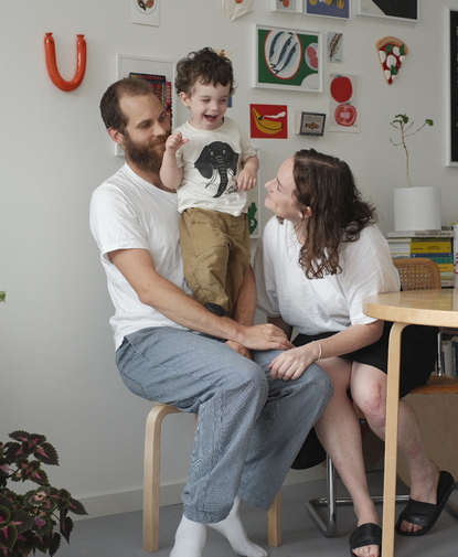 Kijk binnen : kleine badkamer in een karaktervol rijhuis